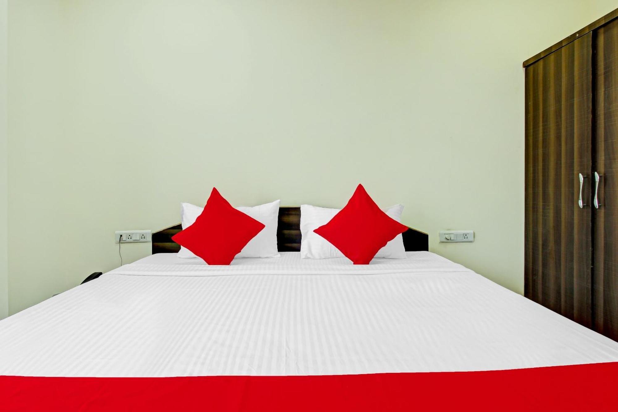 Hotel O Adhin Residency Хайдарабад Экстерьер фото