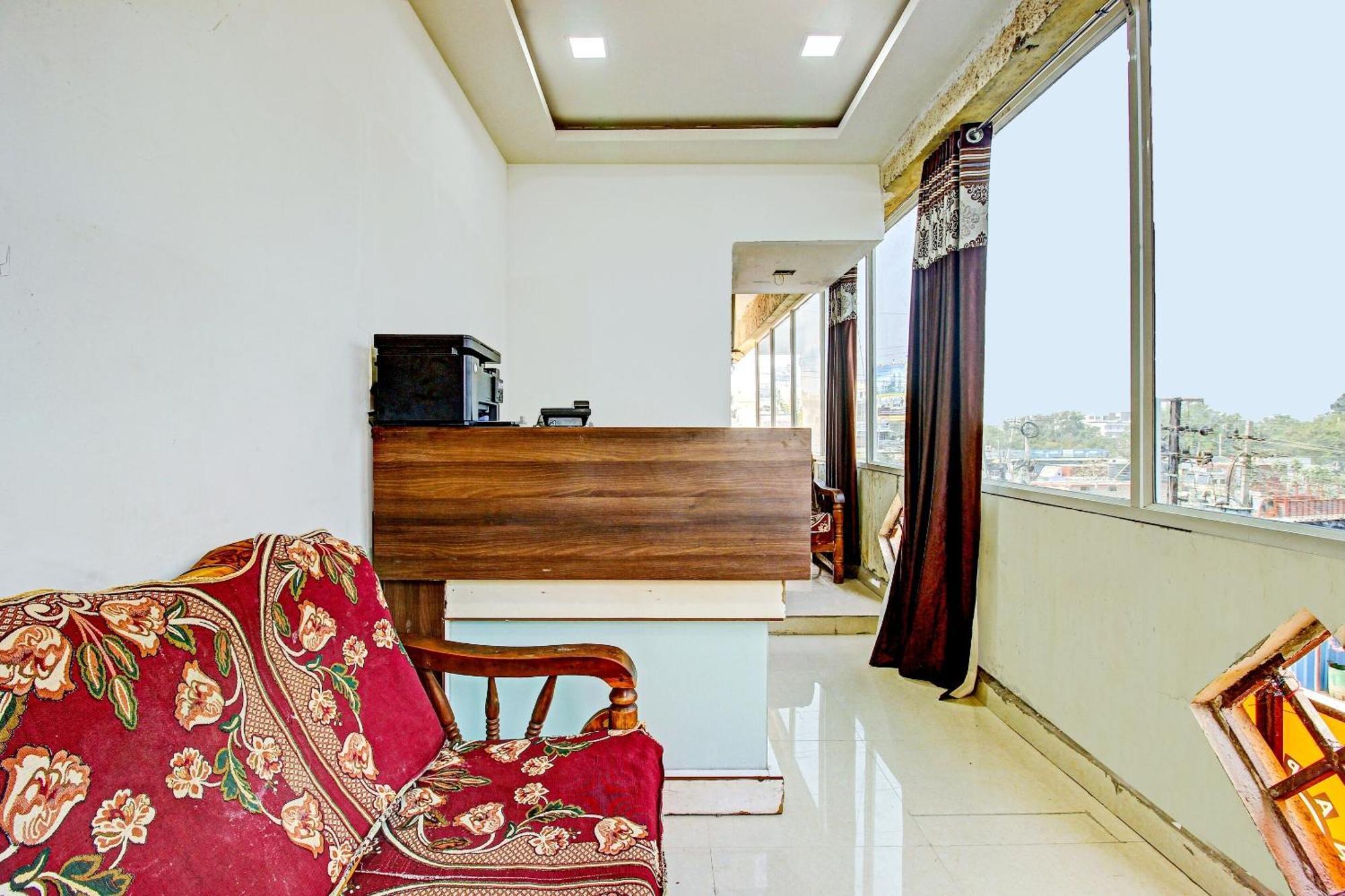 Hotel O Adhin Residency Хайдарабад Экстерьер фото
